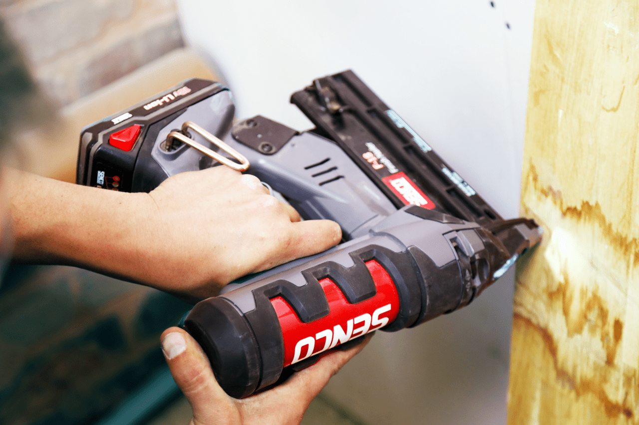Senco F-18 18V Cordless Battery Fusion 18 Gauge Brad Nailer 15mm-55mm - ProNailers