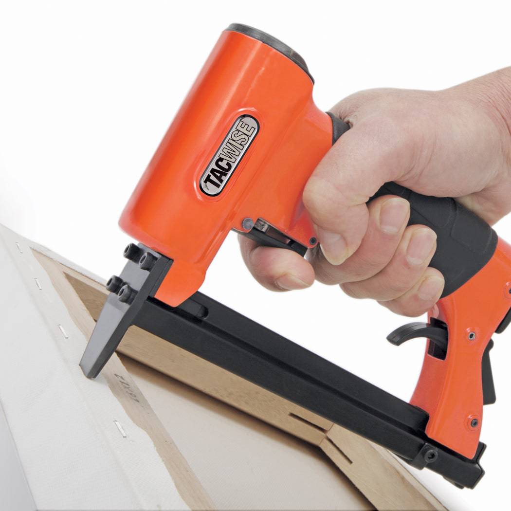 Tacwise A7116V Type 71 Fine Wire Medium Crown Upholstery Stapler 4mm-16mm - ProNailers