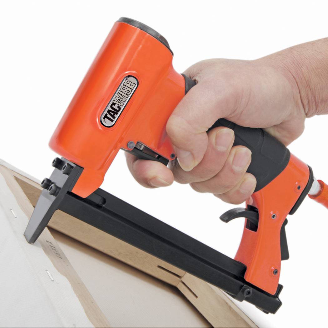 Tacwise A8016V Type 80 Fine Wire Medium Crown Upholstery Stapler 4mm-16mm - ProNailers