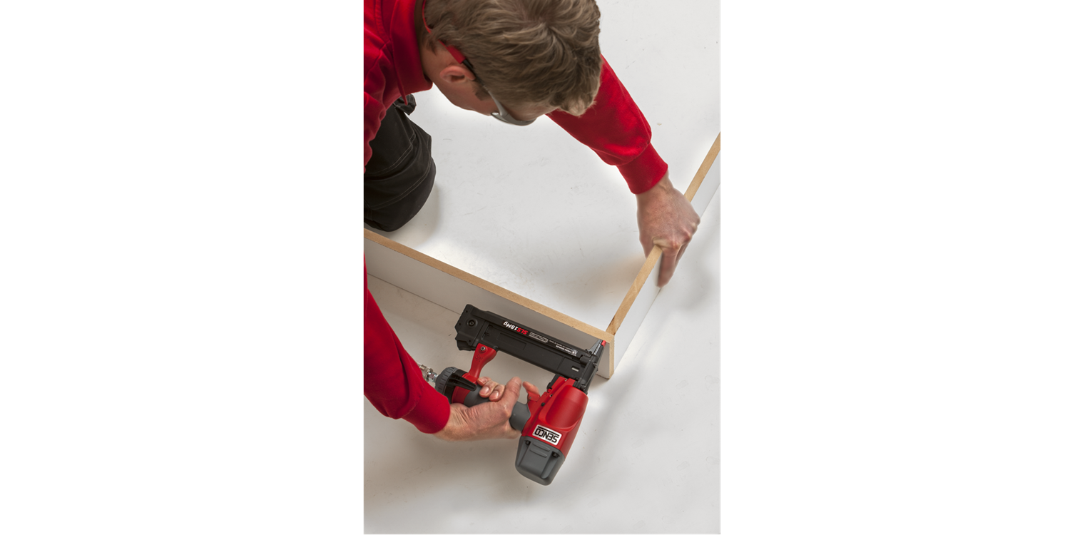 What Is A Pneumatic Staple Gun