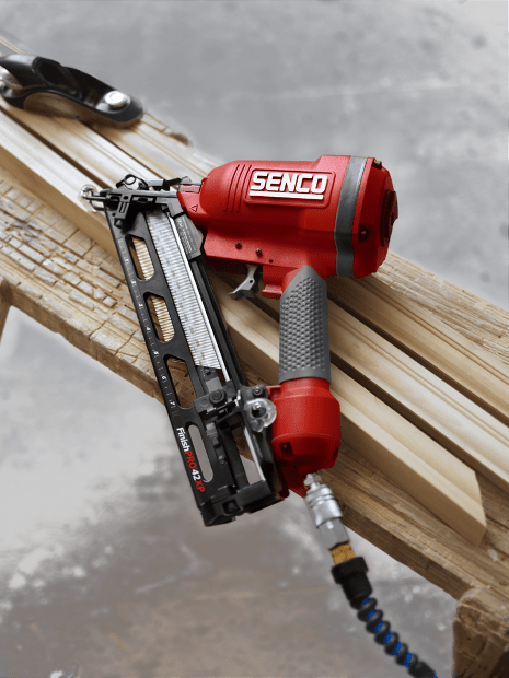 Senco FINISHPRO42XP 15 Gauge DA Angled Finish Nailer 32mm-65mm 4G2003N - ProNailers